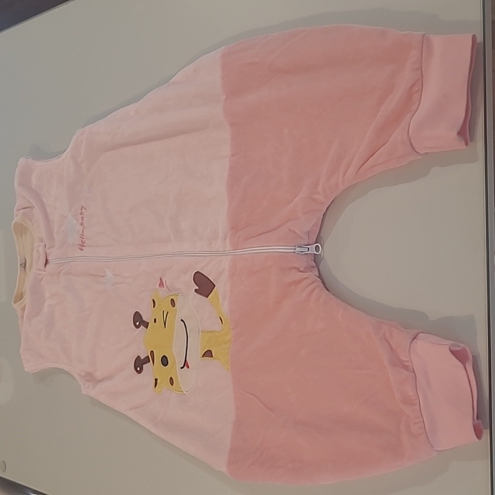 NWOT MICHLEY Wearable Sleep Sack Pink with a Giraffe